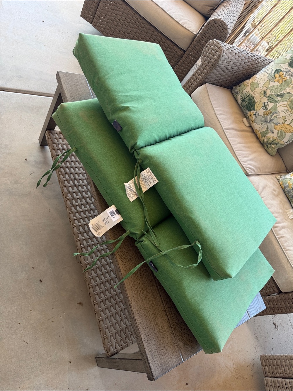 2 Arden Outdoor Midback Chair Cushion, 18 x 16.5, Moss Green Leala